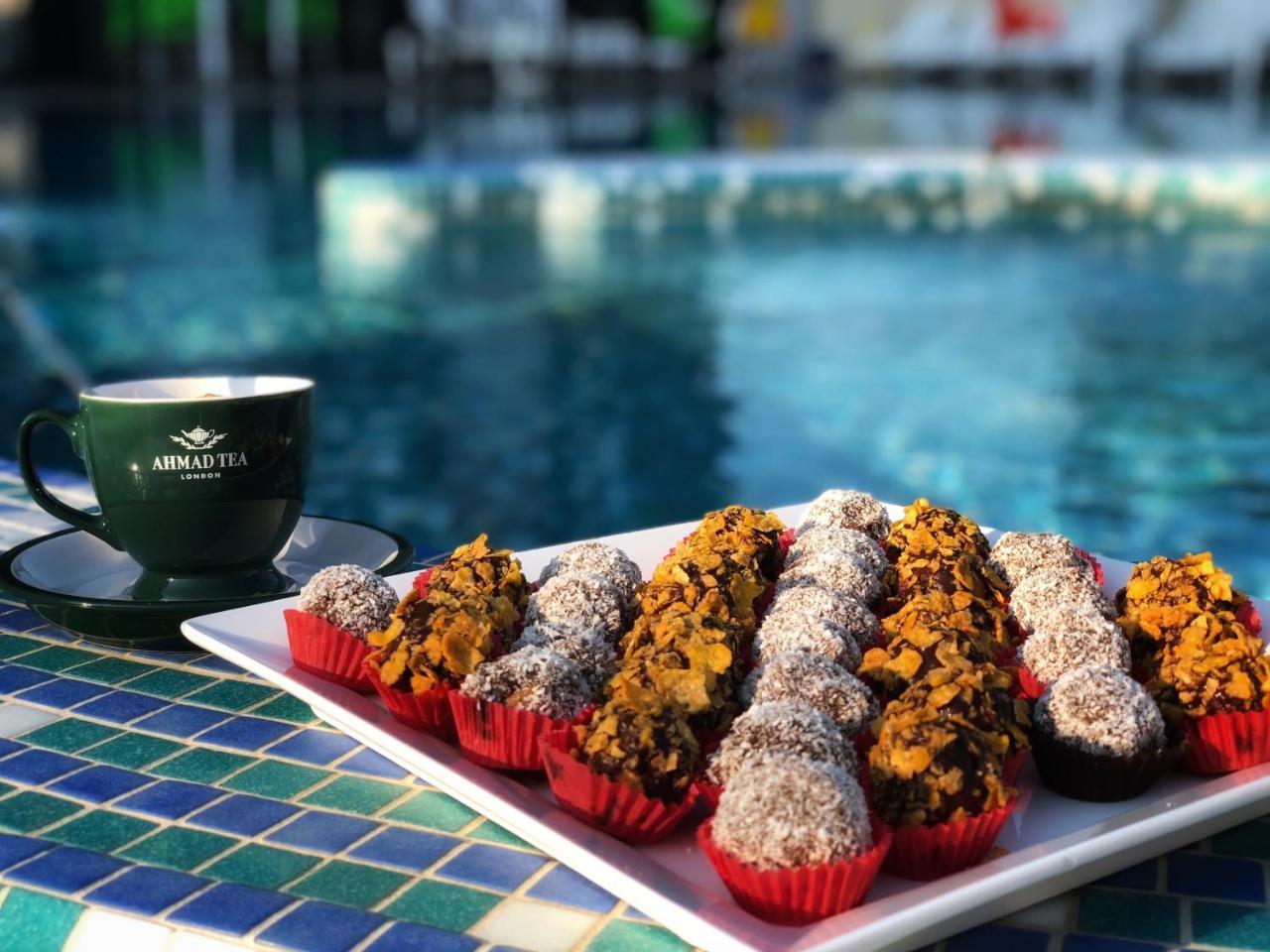 Garni Hotel Hollywoodland Wellness & Aquapark Белград Екстериор снимка